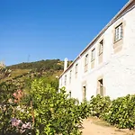 Country house Quinta Do Valdalagea