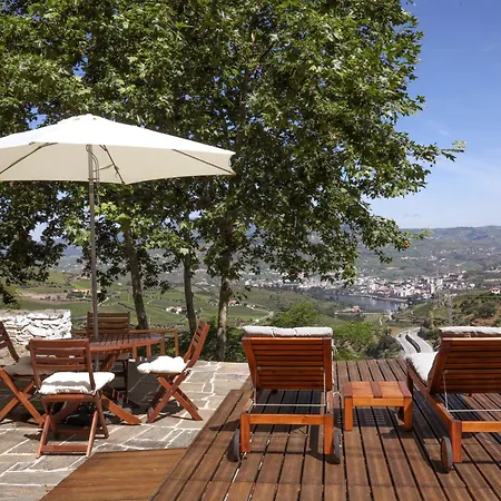 Летний дом Quinta Do Valdalagea *