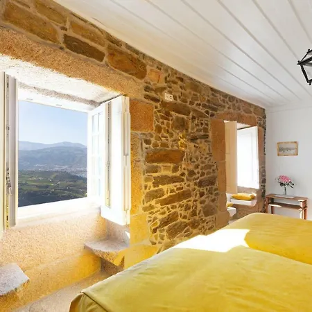 Quinta Do Valdalagea Летний дом *